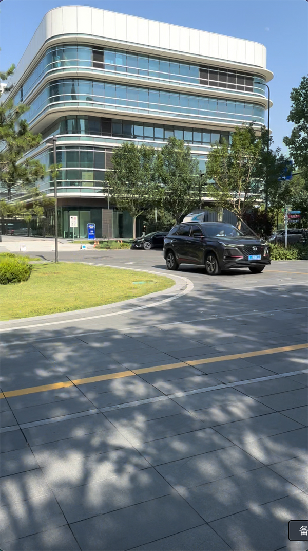 大興機(jī)場(chǎng)停車難？試試這些“隱藏車場(chǎng)”